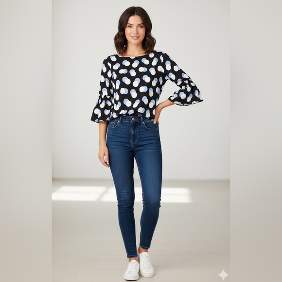 Ann Taylor Factory Tops - Ann Taylor blouse size small 3/4 length sleeves